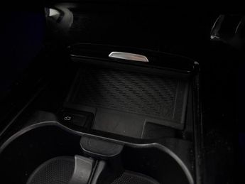Mercedes-Benz CLA 2.0 CLA220d AMG Line (Premium Plus 2) Coupe 8G-DCT (190 ps) - MU