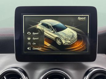 Mercedes-Benz GLA 2.1 GLA220d AMG Line (Premium) 7G-DCT 4MATIC (170 ps) - PREMIUM 