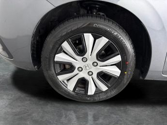 Honda Jazz 1.5 h i-MMD SR eCVT (107 ps) - SPEED LIMIT RECOG - PARK SENSORS