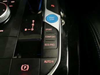 BMW iX3 80kWh M Sport (286 ps) - CARPLAY - DRIVING ASSISTANT - PARK ASSI
