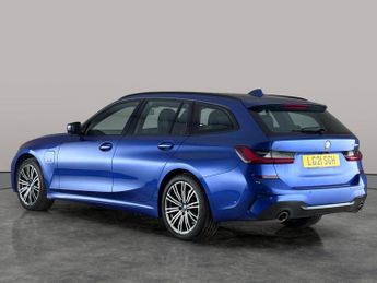 BMW 3 Series 2.0 330e 12kWh M Sport Touring Plug-in (292 ps) - ACOUSTIC GLAZI