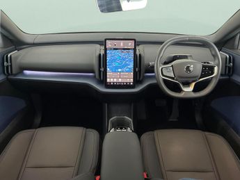 Volvo Ex30 Twin Performance 69kWh Plus AWD (428 ps) - CARPLAY - HK AUDIO - 