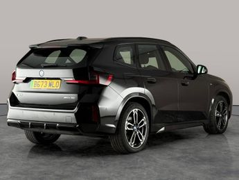 BMW iX1 30 66.5kWh M Sport xDrive (11kW Charger) (313 ps) - REVERSE CAM 