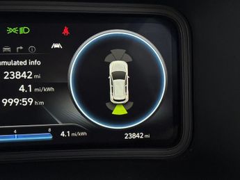 Hyundai Kona 64kWh Premium (10.5kW Charger) (204 ps) - HEATED SEATS - HEATED 