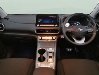Hyundai Kona 64kWh Premium (10.5kW Charger) (204 ps) - KEYLESS ENTRY - LED - 