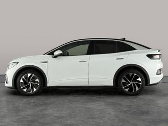 Volkswagen Id.5 Pro 77kWh Style (174 ps) - PARK SENSORS - DAB - PRIVACY GLASS