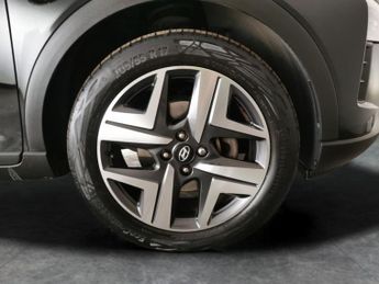 Hyundai Bayon 1.0 T-GDi MHEV Premium DCT (100 ps) - REVERSE CAM - HEATED SEATS