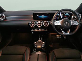 Mercedes-Benz A Class 2.0 A200d AMG Line (Premium Plus) 8G-DCT (150 ps) - REVERSE CAM 