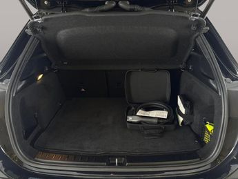Mercedes-Benz EQA EQA 250+ 70.5kWh AMG Line (Premium) (190 ps) - KEYLESS - APPLE C