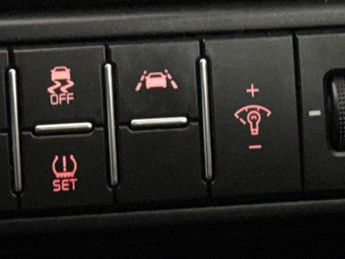 Kia Proceed 1.6 CRDi GT-Line Shooting Brake DCT (134 bhp) - LANE DEPARTURE  