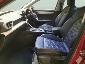 Seat Leon 1.5 eTSI MHEV XCELLENCE Lux DSG (150 ps) - REVERSE CAM - HEATED 