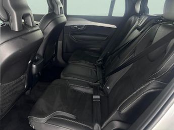Volvo XC90 2.0 B5 MHEV R-Design 4WD (250 ps) - LED - REVERSE CAM - 7 SEATS