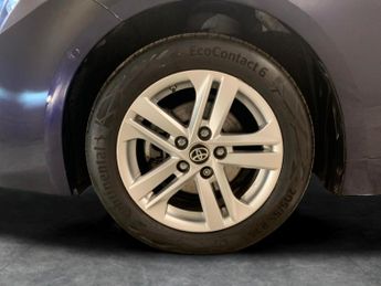 Toyota Corolla 1.8 VVT-h GPF Icon Tech Touring Sports CVT (122 ps) - HEATED SEA