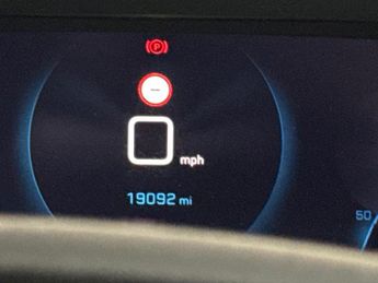 Peugeot 2008 1.2 PureTech Allure Premium + EAT (130 ps) - LED - REVERSE CAM -