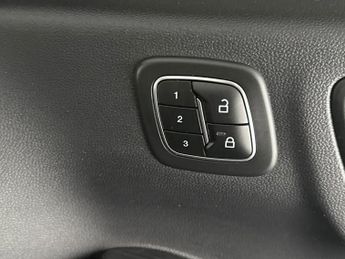 Ford Kuga 2.5h Duratec Vignale CVT (190 ps) - HEATED STEERING - FORD SYNC3