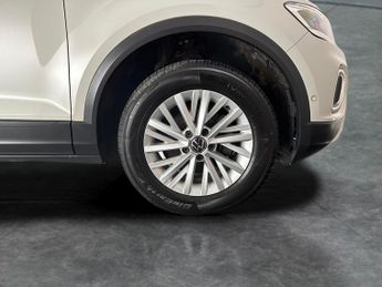 Volkswagen T-Roc 1.5 TSI Life DSG (150 ps) - PARK SENSORS - PADDLE SHIFT - AIR CO