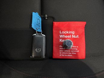 Mazda Mazda3 2.5 e-SKYACTIV-G MHEV Homura (140 ps) - LED - REVERSE CAM - NAV