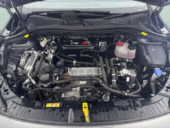 Mercedes-Benz EQA EQA 250+ 70.5kWh AMG Line (Premium) (190 ps) - LEATHER - KEYLESS