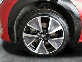 Peugeot E-208 50kWh GT (136 ps) - BLIND SPOT ASSIST - BLUETOOTH - CRUISE