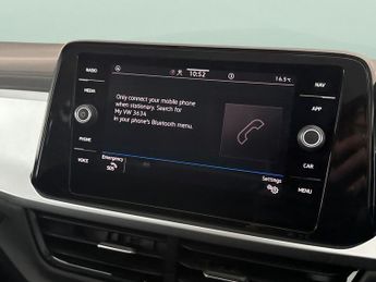 Volkswagen T-Roc 1.5 TSI Life DSG (150 ps) - PARK SENSORS - PADDLE SHIFT - AIR CO