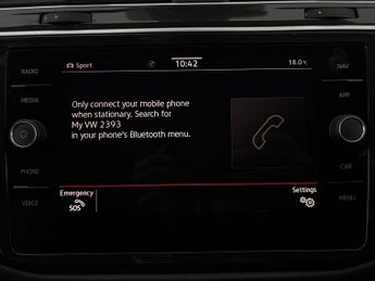 Volkswagen Tiguan 1.5 TSI R-Line DSG (150 ps) KEYLESS - ACC - PARK ASSIST - 20IN A