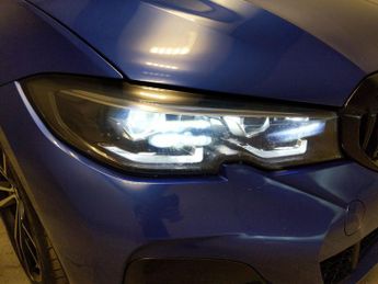 BMW 3 Series 2.0 320i M Sport (184 ps) - AUTO PARK - REVERSE CAM - HEATED SEA