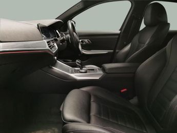 BMW 3 Series 2.0 320i M Sport (184 ps) - AUTO PARK - REVERSE CAM - HEATED SEA