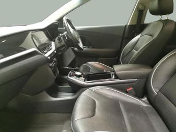 Kia Niro 64kWh 3 (201 bhp) - REVERSE CAM - NAV - HEATED LEATHER