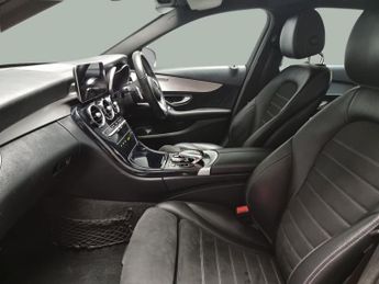 Mercedes-Benz C Class 2.0 C220d AMG Line (Premium) G-Tronic+ (194 ps) - 18IN ALLOYS -