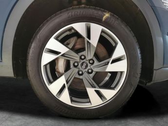 Audi e-tron 50 Sport quattro 71.2kWh (313 ps) - HEATED SEATS - ADJUSTABLE SU