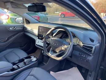 HYUNDAI IONIQ 0.0 PREMIUM SE 5d 135 BHP