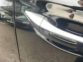 HYUNDAI IONIQ 0.0 PREMIUM 5d 135 BHP