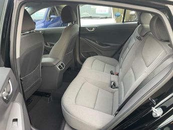 HYUNDAI IONIQ 0.0 PREMIUM 5d 135 BHP