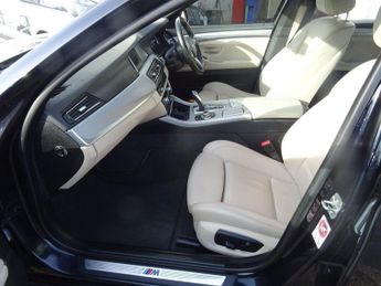 BMW 5 SERIES 3.0 530D M SPORT 4d 255 BHP