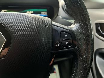 RENAULT ZOE  DYNAMIQUE NAV 5d 92 BHP