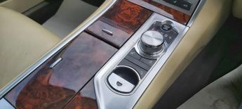 JAGUAR XF 2.2 D PREMIUM LUXURY 4d 190 BHP