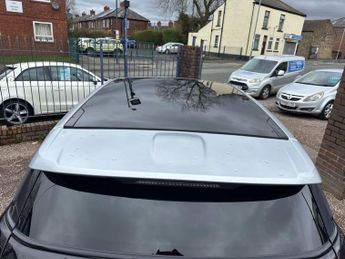 LAND ROVER RANGE ROVER EVOQUE 2.2 SD4 DYNAMIC LUX 5d 190 BHP