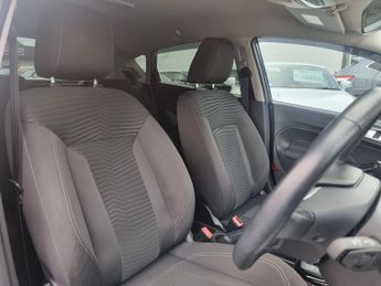 FORD FIESTA AUTOMATIC 1.0 ZETEC 5d 100 BHP