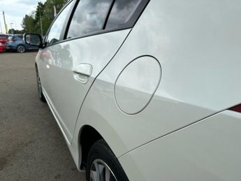 HONDA INSIGHT 1.3 IMA HX 5d 100 BHP