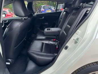 HONDA INSIGHT 1.3 IMA HX 5d 100 BHP