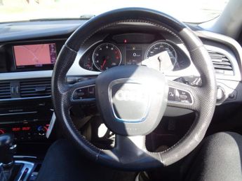 AUDI A4 2.0 TFSI QUATTRO DYNAMIK 5d 208 BHP