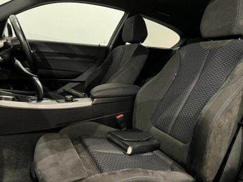 BMW 1 SERIES 2.0 120D M SPORT 3d 181 BHP
