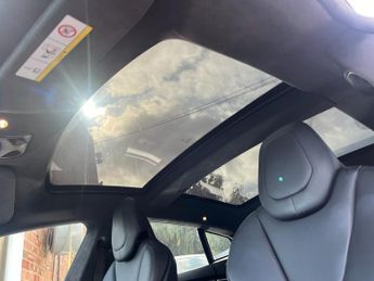 TESLA MODEL S 0.0 75D 5d 517 BHP £24,000 of Extras!
