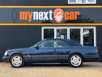 MERCEDES-BENZ E-CLASS 2.2 E220 2d AUTO 150 BHP