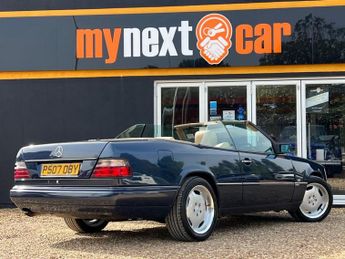 MERCEDES-BENZ E-CLASS 2.2 E220 2d AUTO 150 BHP