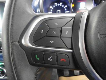 FIAT 500L 1.4 CROSS 5d 94 BHP