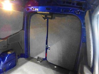 FORD TRANSIT COURIER 1.5 LIMITED TDCI 99 BHP