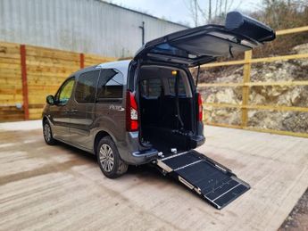 Peugeot Partner 3 Seat Auto Wheelchair Accessible Disabled Access Ramp Vehicle W