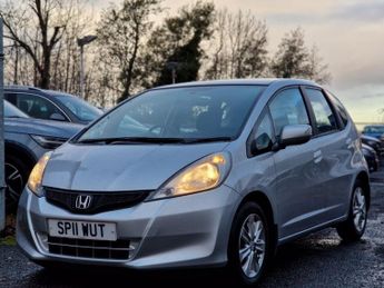 HONDA JAZZ 1.3 I-VTEC ES 5d 98 BHP