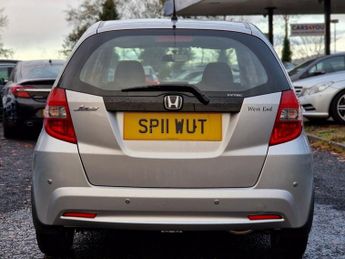HONDA JAZZ 1.3 I-VTEC ES 5d 98 BHP